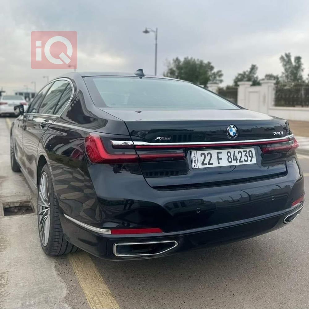 BMW 7-Series